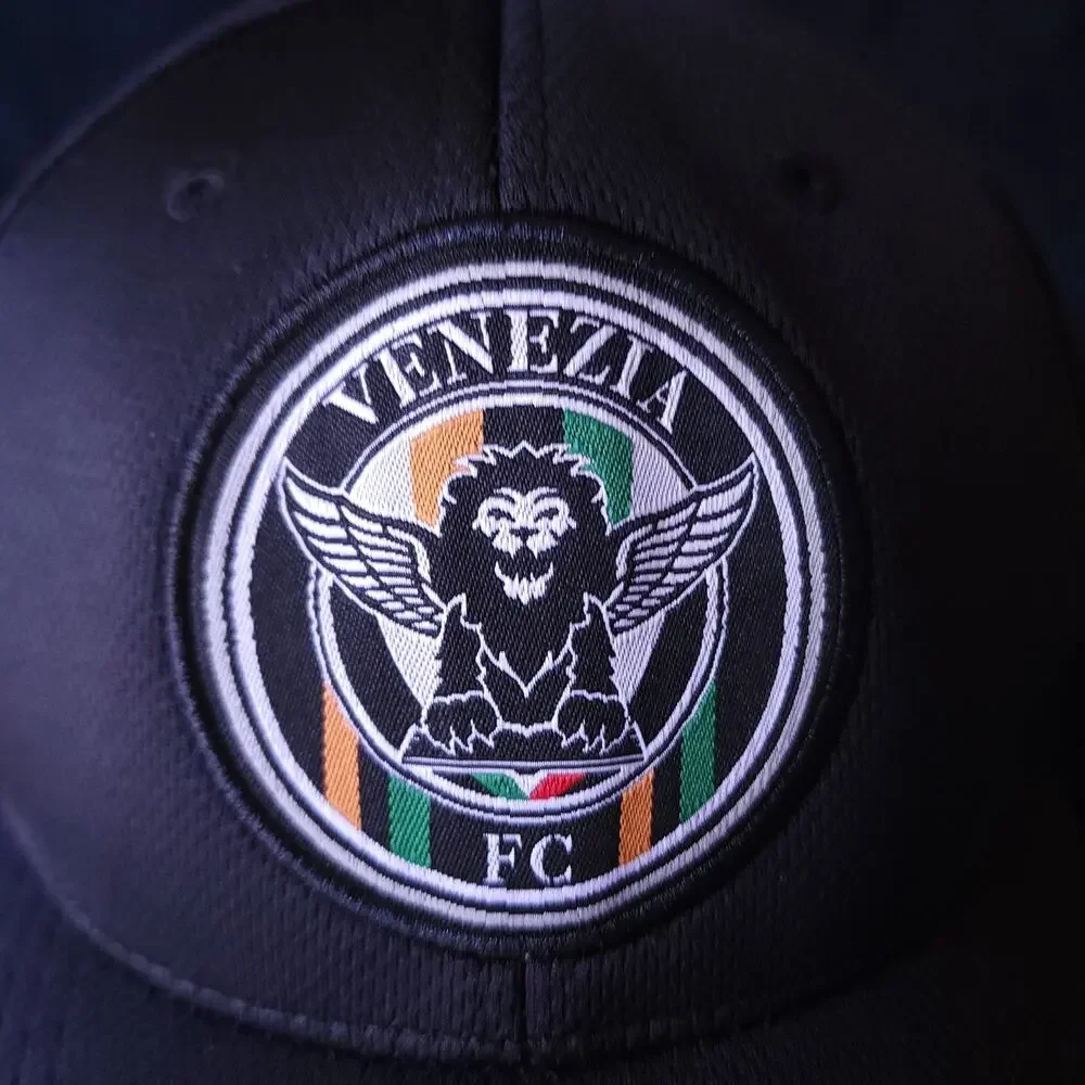Venezia FC Classic Design Black Hat Team Cap Soccer Football Club C-Flex